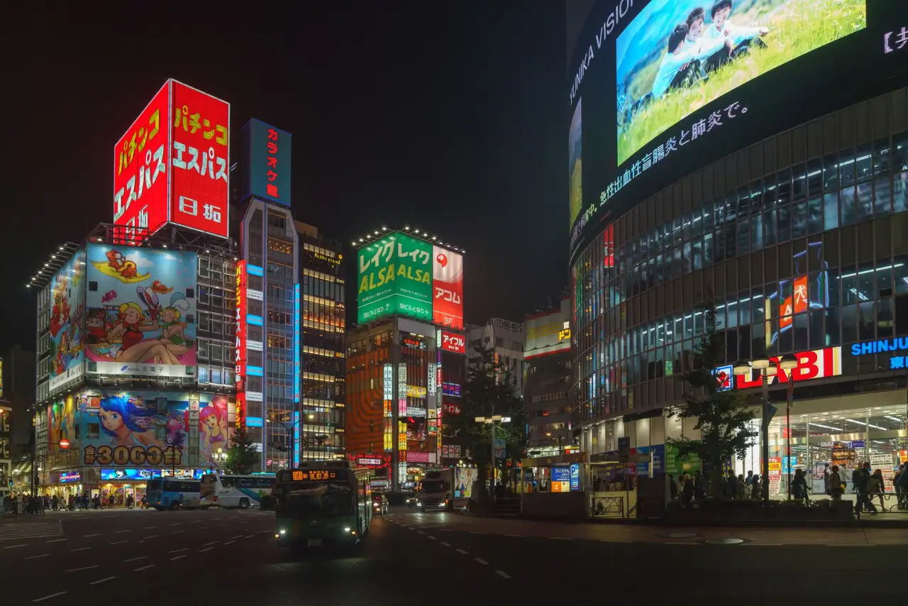 2025年深圳电子产业趋势：手机配件市场迎来哪些新增长点